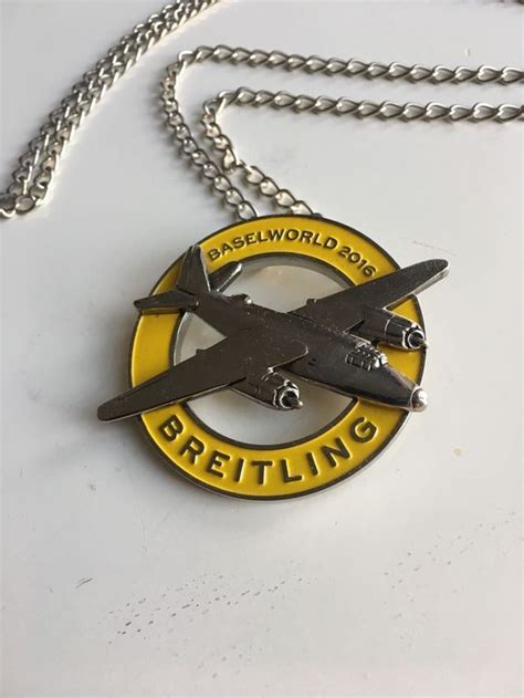 breitling badge